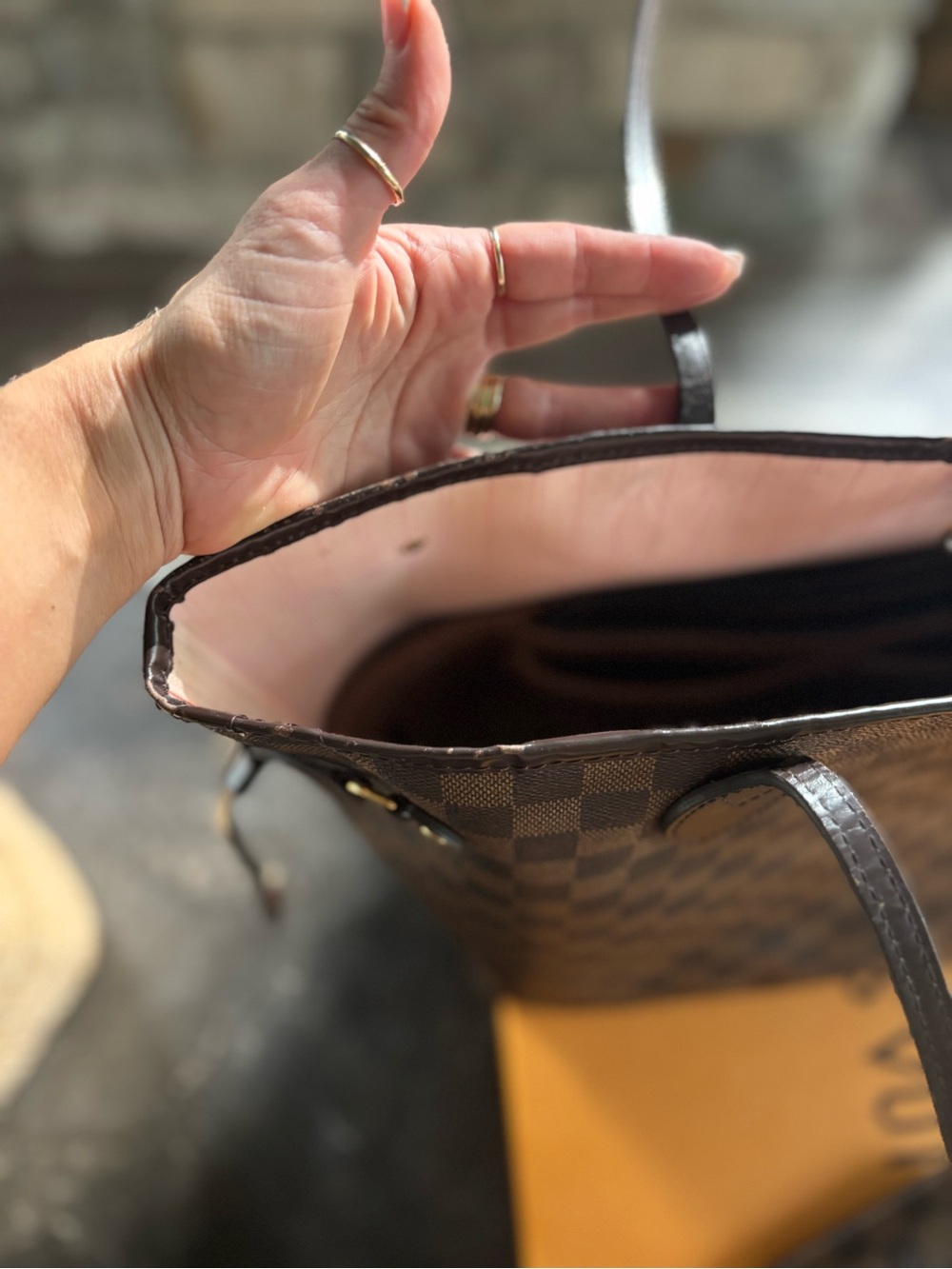 Louis Vuitton Checkerboard Canvas Tote in Dark Brown & Chocolate - Picture 10 of 11